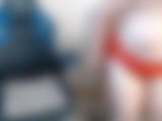 Live cam show with BertieAdeline - Blonde Hair on Strip Flash - Live Sex Shows