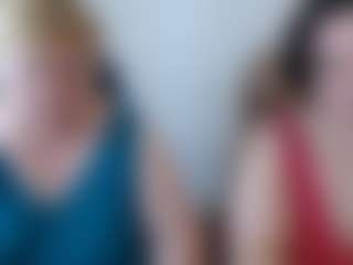 BertieAdeline's Live Sex Cam Show