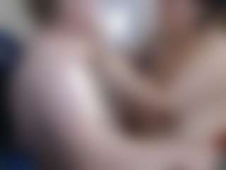 Live cam show with BertieAdeline - Big Tits on Camsoda