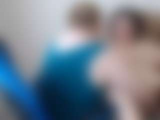 Live cam show with BertieAdeline - Big Tits on Uber Horny