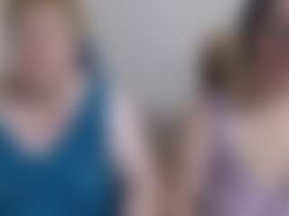 Live cam show with BertieAdeline - Brown Hair on Camming Site