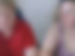 BertieAdeline's Live Sex Cam Show