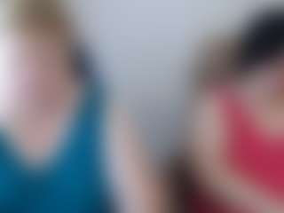 BertieAdeline's Live Sex Cam Show