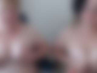 Live cam show with BertieAdeline - Blonde Hair MILF on TottyGirls
