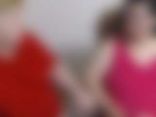 Live cam show with BertieAdeline - Shaved Pussy on PervPlay.com