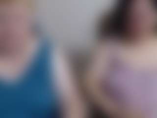 Live cam show with BertieAdeline - No Smoking on Camming Site