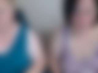 Live cam show with BertieAdeline - Spank on liverealitysex.com