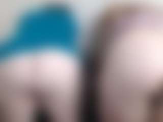 BertieAdeline's Live Sex Cam Show