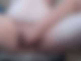Live cam show with BertieAdeline - Mature on Camsoda