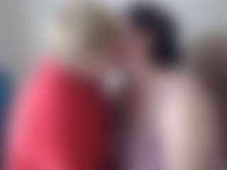 Live cam show with BertieAdeline - Brown Hair on Mixed Magazine Live