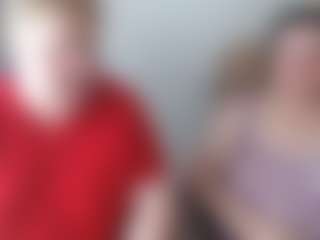 Live cam show with BertieAdeline - Big Ass on Soda Cam