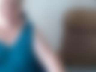 Live cam show with BertieAdeline - HD on Camsoda