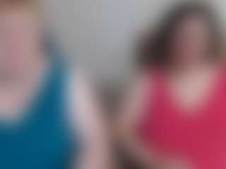 Live cam show with BertieAdeline - Strip on Camiplay Live
