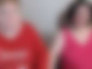 Live cam show with BertieAdeline - Shaved Pussy on CamwithHer