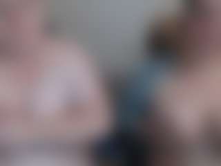 Live cam show with BertieAdeline - BBW on fapnchat