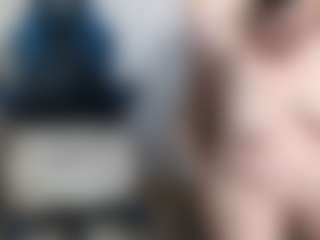 Live cam show with BertieAdeline - Lesbian on Dare Cams