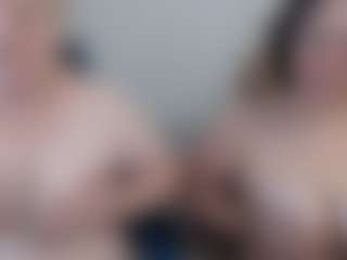 BertieAdeline's Live Sex Cam Show