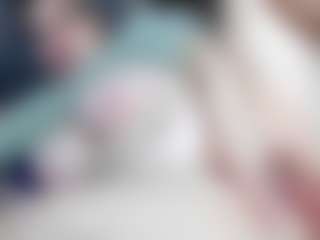 Live cam show with cindy - Blonde Hair MILF on dropp.cam