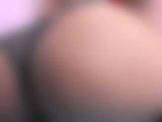 Live cam show with paulineefox - Black Blowjob on Camsoda