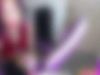 roxxyroxan's Live Sex Cam Show