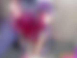 roxxyroxan's Live Sex Cam Show