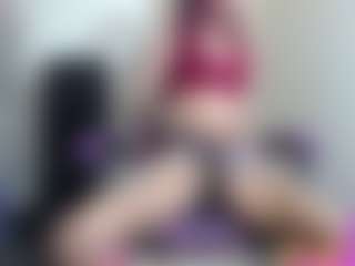 roxxyroxan's Live Sex Cam Show