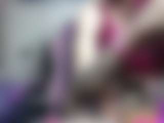 roxxyroxan's Live Sex Cam Show