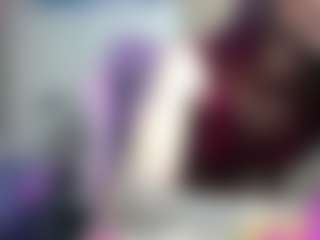 roxxyroxan's Live Sex Cam Show