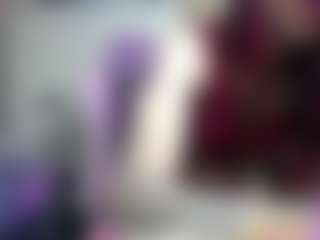 roxxyroxan's Live Sex Cam Show