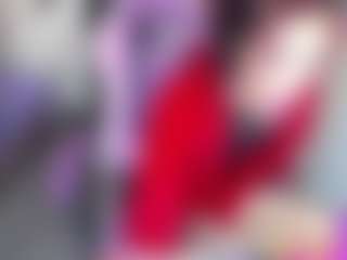 roxxyroxan's Live Sex Cam Show