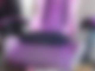 roxxyroxan's Live Sex Cam Show