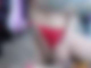 roxxyroxan's Live Sex Cam Show