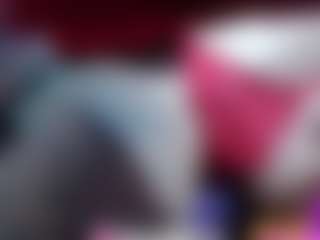 roxxyroxan's Live Sex Cam Show
