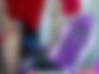 roxxyroxan's Live Sex Cam Show