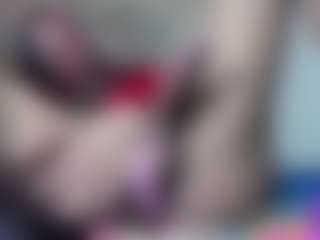 roxxyroxan's Live Sex Cam Show