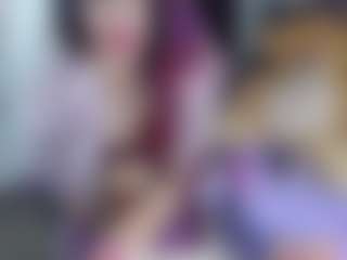 roxxyroxan's Live Sex Cam Show