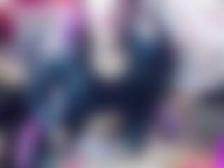 roxxyroxan's Live Sex Cam Show
