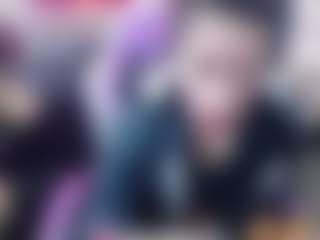 roxxyroxan's Live Sex Cam Show