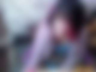 roxxyroxan's Live Sex Cam Show