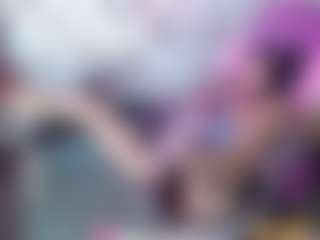 roxxyroxan's Live Sex Cam Show