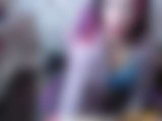 roxxyroxan's Live Sex Cam Show