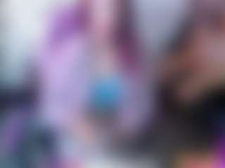 roxxyroxan's Live Sex Cam Show