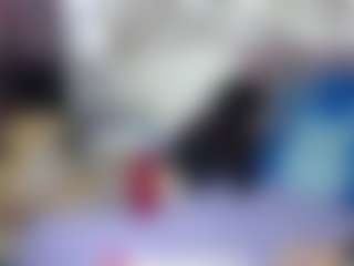 roxxyroxan's Live Sex Cam Show