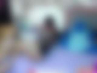 roxxyroxan's Live Sex Cam Show