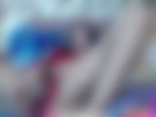 roxxyroxan's Live Sex Cam Show