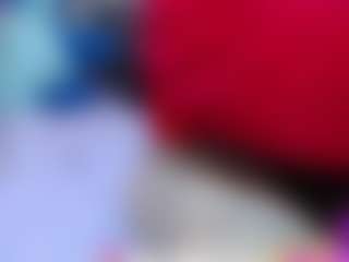 roxxyroxan's Live Sex Cam Show