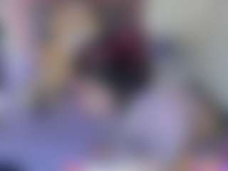 roxxyroxan's Live Sex Cam Show