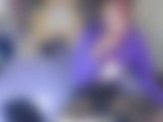roxxyroxan's Live Sex Cam Show