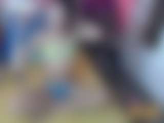 roxxyroxan's Live Sex Cam Show