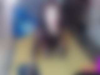 roxxyroxan's Live Sex Cam Show
